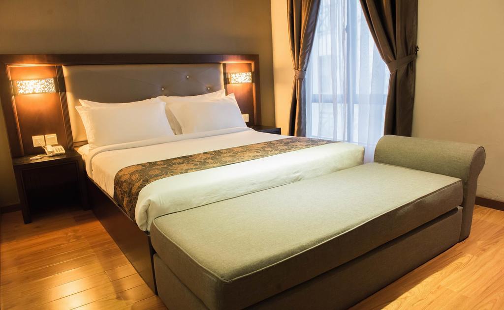 Castello Hotel 3*